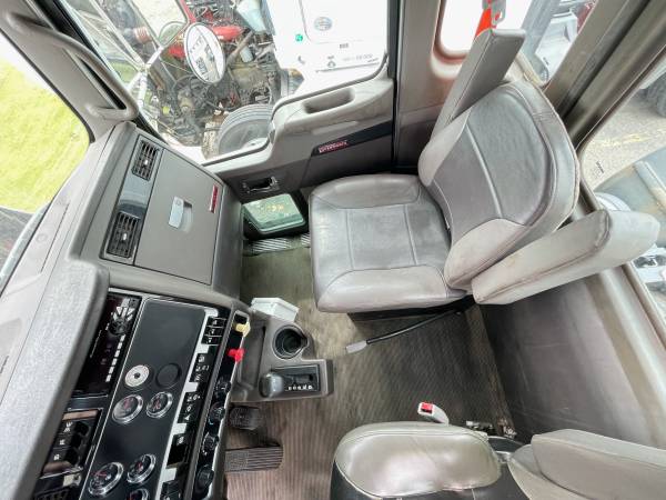 2012 Kenworth T800 Day Cab for sale in Elk River, MN – photo 5