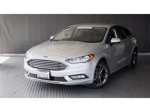 2018 Ford Fusion SE - cars & trucks - by dealer - vehicle automotive... for sale in Buena Park, CA – photo 2