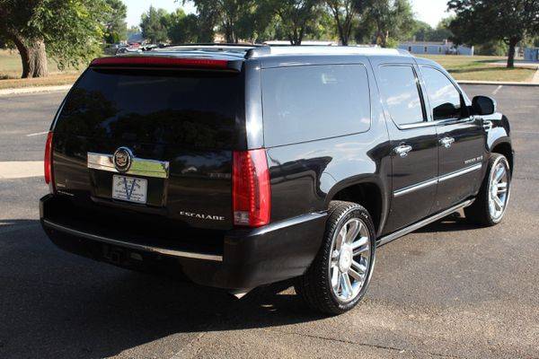 2009 Cadillac Escalade ESV Platinum Edition 3rd Row Seating 3rd Row... for sale in Longmont, CO – photo 5