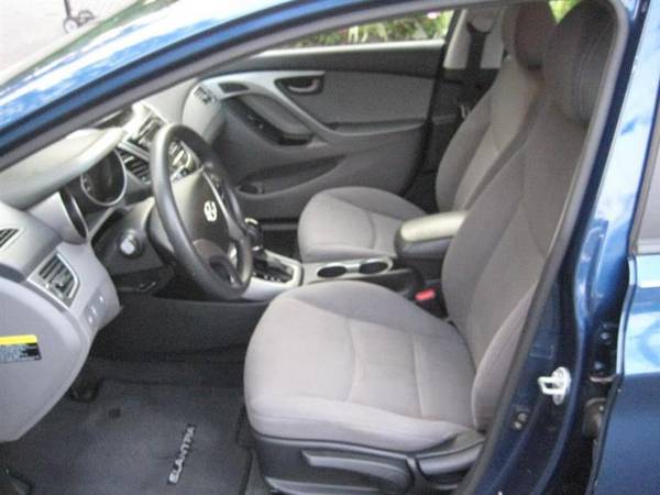 2014 Hyundai Elantra SE 4dr Sedan 6A Sedan - - by for sale in Massapequa, NY – photo 13