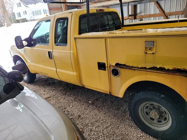 2002 FORD F250SD 4x4 7 3L DIESEL EXT CAB WITH PLOW MOUNT/UTILITY BED for sale in Fox_Lake, WI – photo 8
