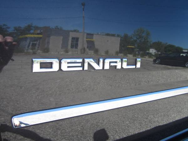 2015 GMC Yukon Denali 4WD 6.2 V8**DVD**NAVI**SUNROOF**LEATHER** for sale in Holland , MI – photo 5