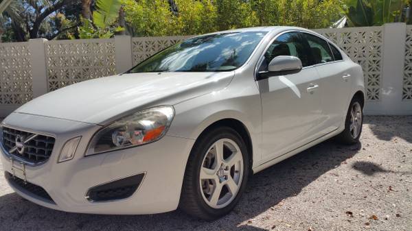 Immaculate 2013 Volvo S60 Turbo Low Miles for sale in Saint Simons Island, GA – photo 3