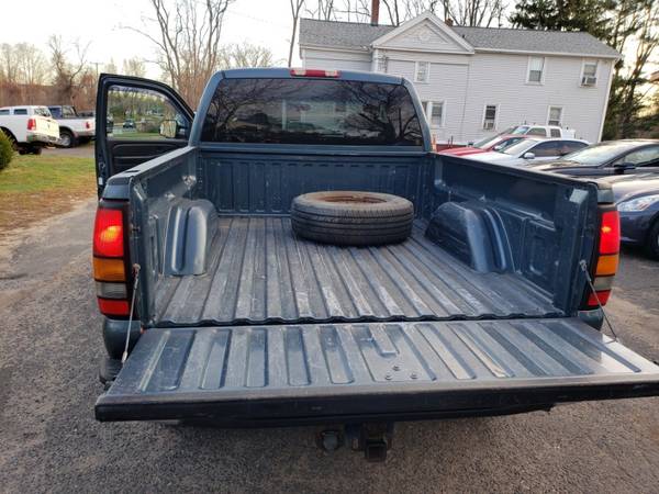 2006 GMC Sierra 2500HD 6.6 Duramax 1 Owner 56 Service... for sale in East Windsor, CT – photo 22