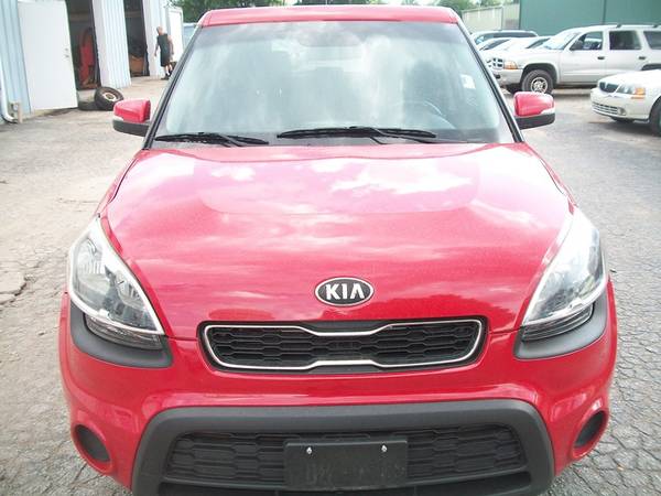 2013 Kia Soul + - cars & trucks - by dealer - vehicle automotive sale for sale in Normal, IL – photo 3