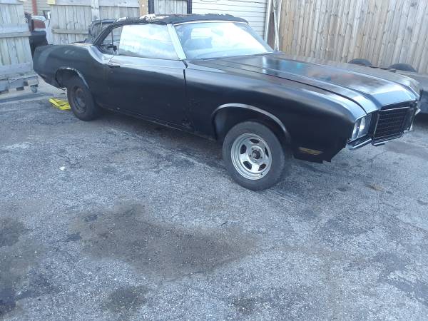 Convertible Cutlass - cars & trucks - by owner - vehicle automotive... for sale in Evergreen Park, IN – photo 2