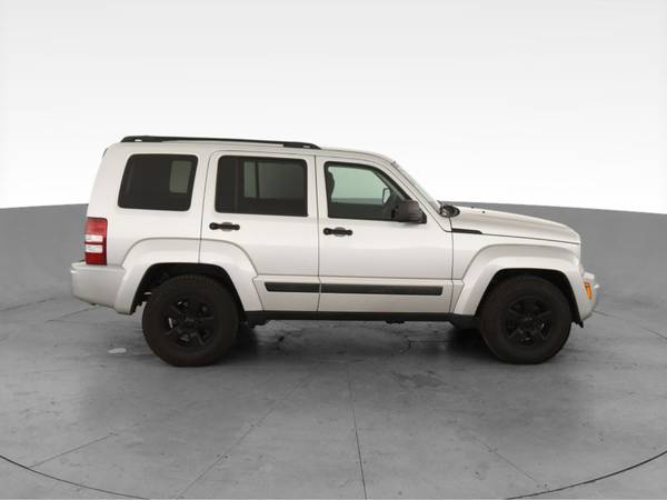 2010 Jeep Liberty Sport Utility 4D suv Silver - FINANCE ONLINE -... for sale in South El Monte, CA – photo 13