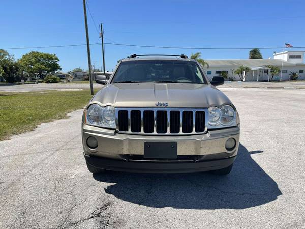 2005 Jeep Grand Cherokee - - by dealer - vehicle for sale in Hudson, FL – photo 2