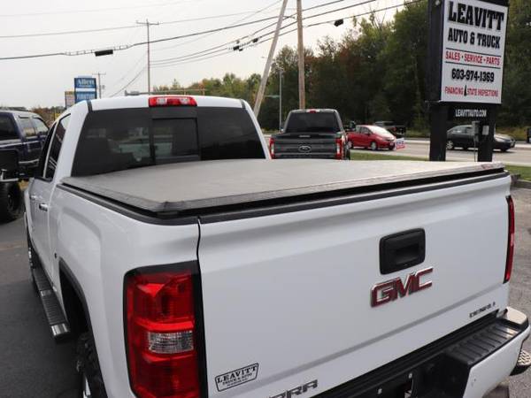 2015 GMC Sierra 3500HD available WiFi DENALI CREW CAB 6.6L DURAMAX... for sale in Plaistow, NY – photo 10