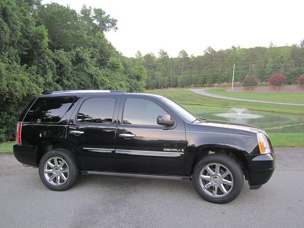 2008 Yukon Denali AWD - Excellent Condition! for sale in Thomasville, NC – photo 3