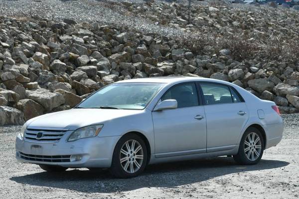 2007 Toyota Avalon Limited - - by dealer for sale in Naugatuck, CT – photo 3