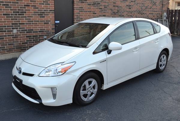 2013 Toyota Prius 5dr Hatchback Three,Navi,Bluetooth,BackupCam for sale in Arlington Heights, IL
