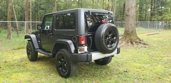 2014 Jeep Wrangler Sahara - cars & trucks - by owner - vehicle... for sale in Waldorf, MD – photo 4
