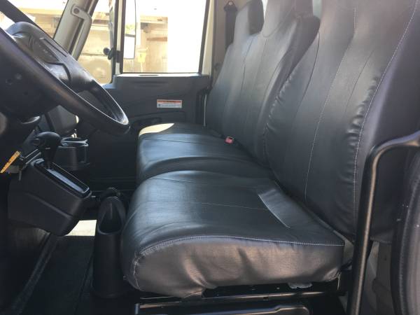 2015 International 4300 26 FT Box Truck LOW MILES 118, 964 MILES for sale in Arlington, TX – photo 17