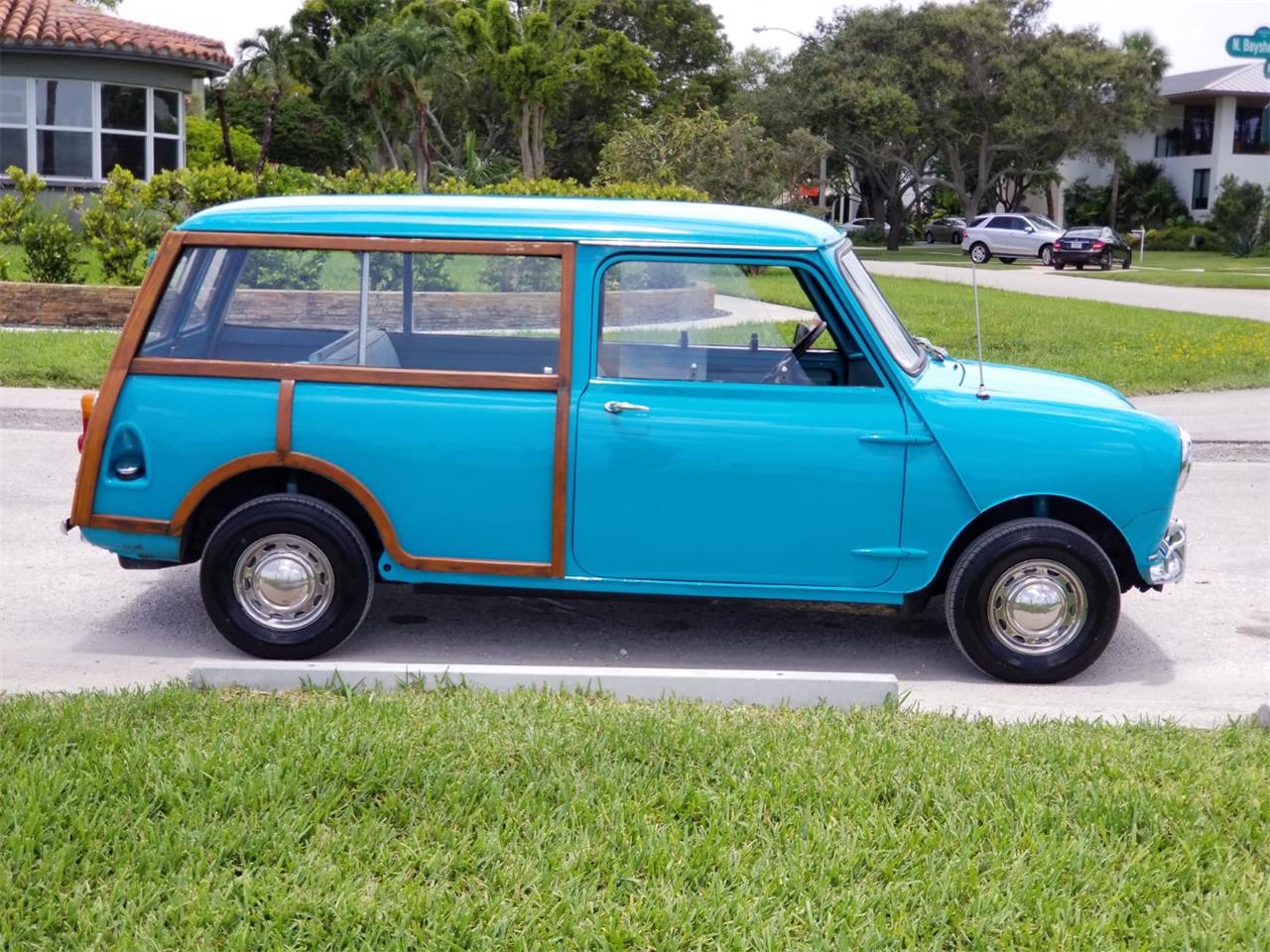 1965 Morris Minor Traveler Woodie for sale in North Miami Beach, FL – photo 7