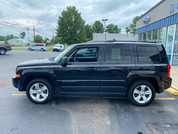 2014 Jeep Patriot hatchback Black Clearcoat - cars & trucks - by... for sale in Terre Haute, IN – photo 6