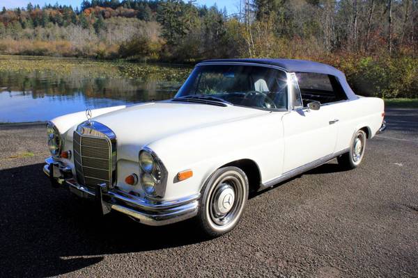Lot 136 - 1966 Mercedes 250 SE Cabriolet Lucky Collector Car Auction for sale in Other, FL – photo 9