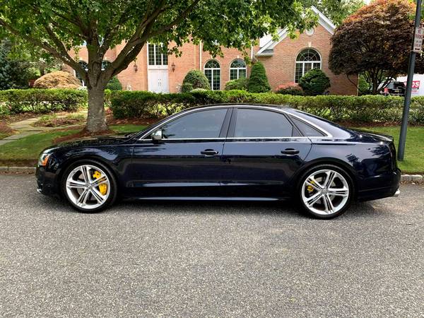 2013 AUDI S8 QUATTRO AUDI EXCLUSIVE PACKAGE, DRIVERS ASSIST PKG -... for sale in West Islip, NY – photo 4