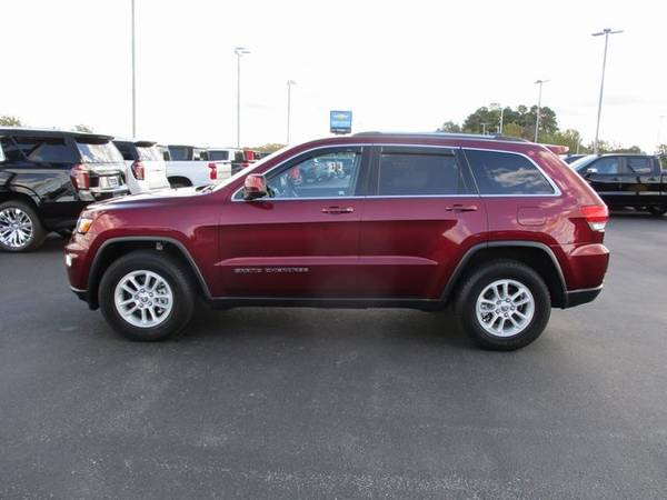 2019 Jeep Grand Cherokee Laredo suv Red - cars & trucks - by dealer... for sale in Goldsboro, NC – photo 4