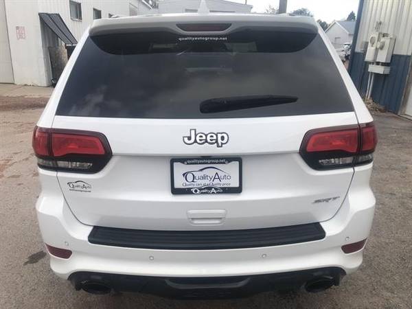 2016 JEEP GRAND CHEROKEE SRT - SUV - cars & trucks - by dealer -... for sale in Gillette, WY – photo 4