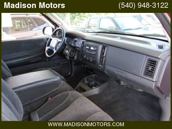 2002 Dodge Dakota SLT 4WD 4-Speed Automatic for sale in Madison, VA – photo 12