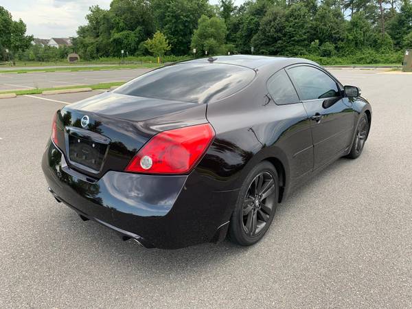 2011 Nisan Altima SL Coupe - Fully Loaded - Runs Perfect for sale in Temple Hills, District Of Columbia – photo 5