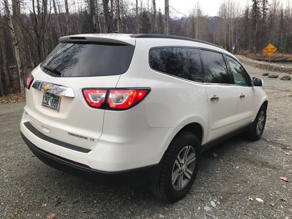 2015 CHEVROLET Traverse LT AWD) Family car 3 Row Seats/ Seat 8 people. for sale in Wasilla, AK – photo 3