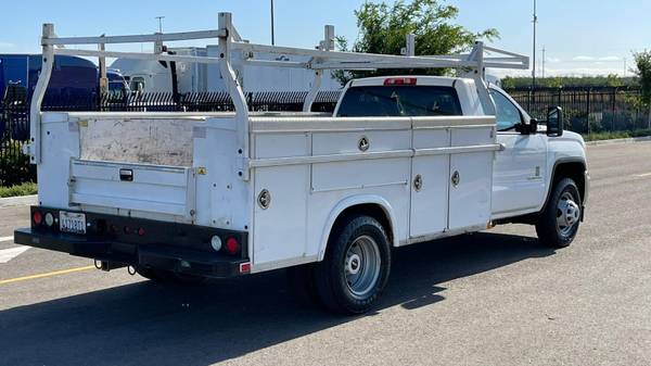2015 GMC Sierra 3500HD Utility Service Bed Excellent Conditions for sale in Livermore, CA – photo 3
