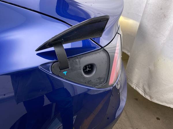 2019 Tesla Model 3 Mid Range Sedan 4D sedan Blue - FINANCE ONLINE -... for sale in Luke Air Force Base, AZ – photo 19