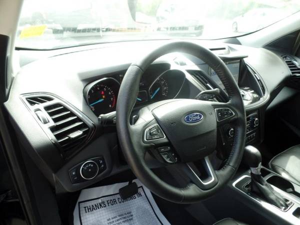 2017 Ford Escape Titanium 4X4 (Mileage: 10,481)Ford Certified for sale in Devine, TX – photo 4