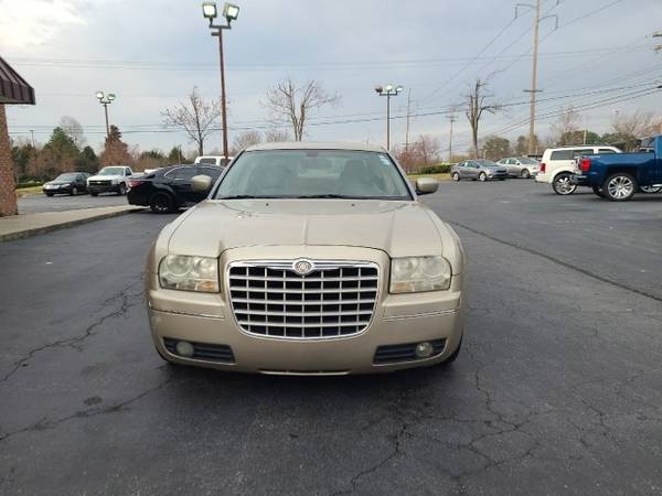 2007 Chrysler 300 Signature - - by dealer - vehicle for sale in High Point, NC – photo 8