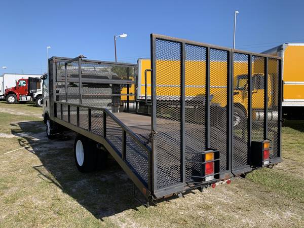 Commercial Trucks-2016 Chevrolet W4500 Crew Cab-Landscaper - cars & for sale in Palmetto, FL – photo 5