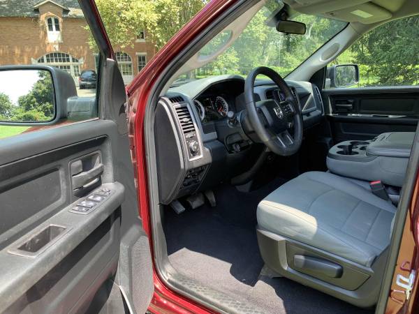 2017 RAM 1500 5.7 V8 4X4 ONLY 6k MILES for sale in Island Heights, NJ – photo 8