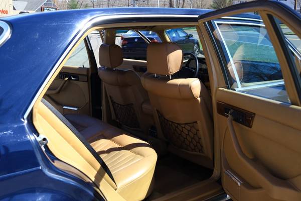 1985 Mercedes-Benz 500 Series 4dr Sedan 500SEL Beautiful Classic for sale in Bethel, NY – photo 20