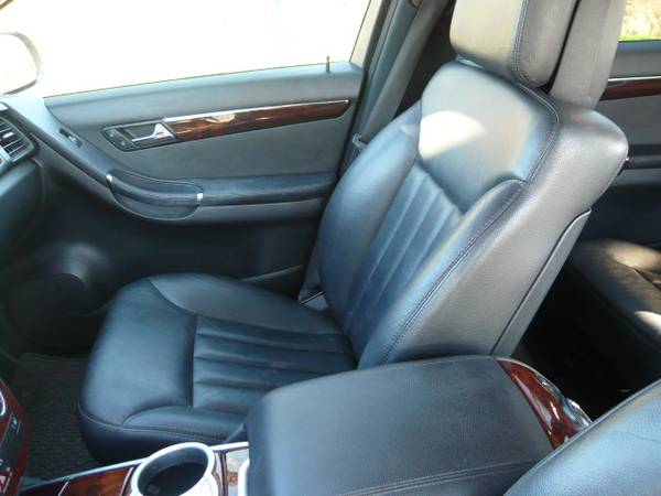 2007 Mercedes-Benz R320 CDI 4-Matic Turbodiesel - Black/Black... for sale in Buffalo Grove, IL – photo 11