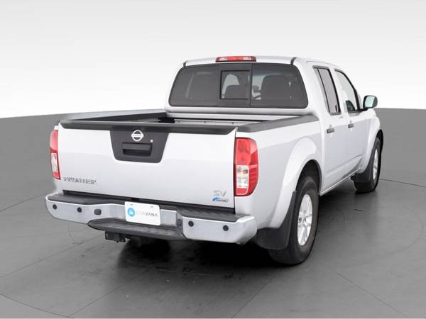 2018 Nissan Frontier Crew Cab SV Pickup 4D 5 ft pickup Silver for sale in Bowling Green , KY – photo 10