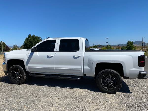 2018 Silverado 1500 - cars & trucks - by owner - vehicle automotive... for sale in Medford, OR – photo 6