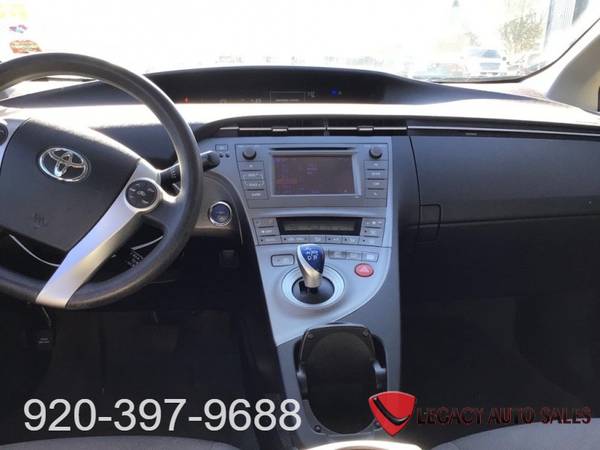 2013 TOYOTA PRIUS IV - - by dealer - vehicle for sale in Jefferson, WI – photo 11