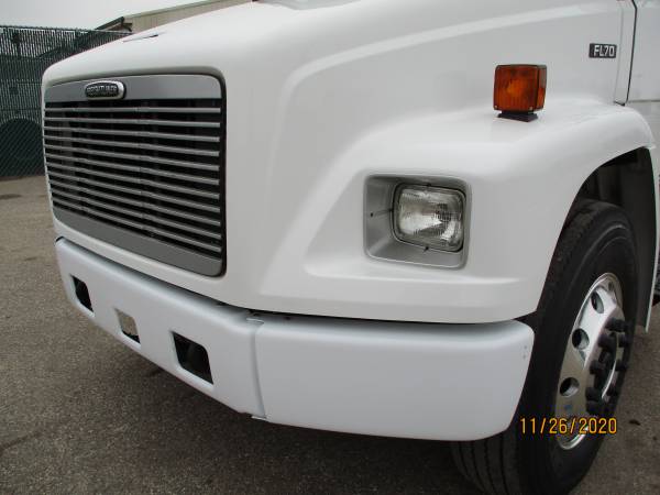 2000 Freightliner FL70 Cab&Chassis 8.3 Cummins 1 Owner Low Miles -... for sale in Jordan, IA – photo 13