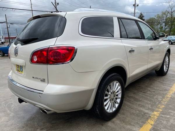 2008 Buick Enclave CXL - - by dealer - vehicle for sale in Medina, OH – photo 9