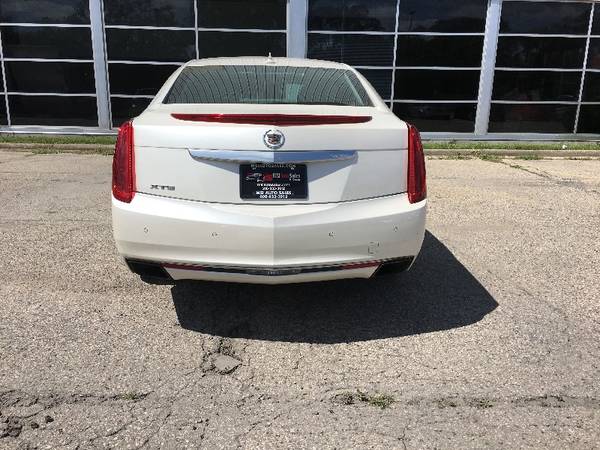 2013 Cadillac XTS Premium for sale in Middleton, WI – photo 6