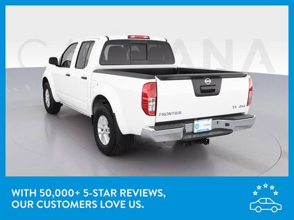 2019 Nissan Frontier Crew Cab SV Pickup 4D 5 ft pickup White for sale in Hickory, NC – photo 6