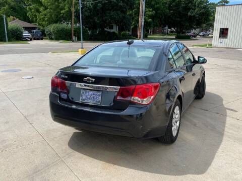 2015 Chevy Cruze LS - cars & trucks - by dealer - vehicle automotive... for sale in Arlington, MN – photo 7