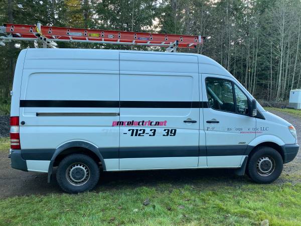 2010 Sprinter 2500 Freightliner - cars & trucks - by owner - vehicle... for sale in Gig Harbor, WA – photo 2