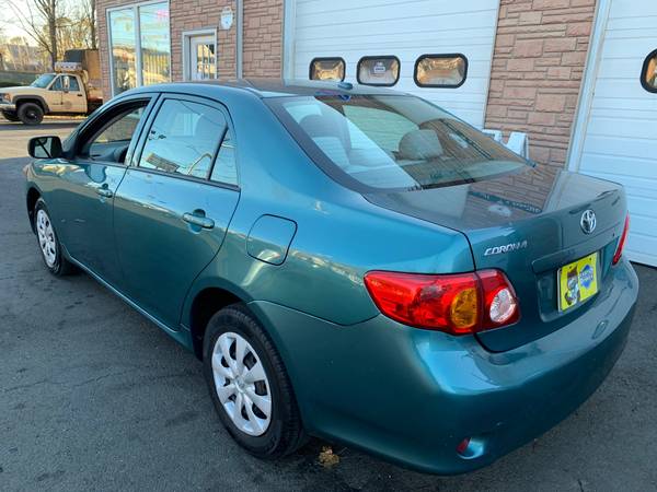 ☼☼ 2010 TOYOTA COROLLA 1-OWNER! GOOD MILES - cars & trucks - by... for sale in West Haven, CT – photo 11