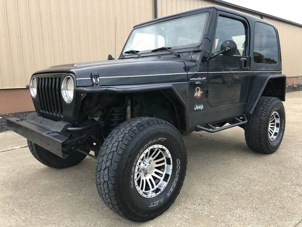 2000 Jeep Wrangler Sahara 4WD -MANUAL - LIFTED for sale in Uniontown, WV – photo 9