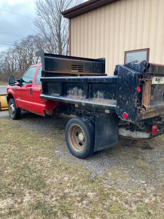 2003 Ford F550 4x4 Dump with plow for sale in Adams Basin, NY – photo 2