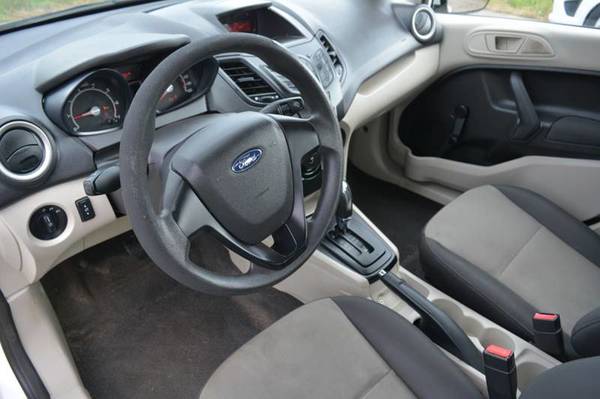 2012 Ford Fiesta S for sale in Chicago, IL – photo 9