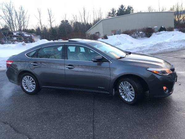 2013 TOYOTA AVALON HYBRID XLE - - by dealer - vehicle for sale in Williston, VT – photo 4