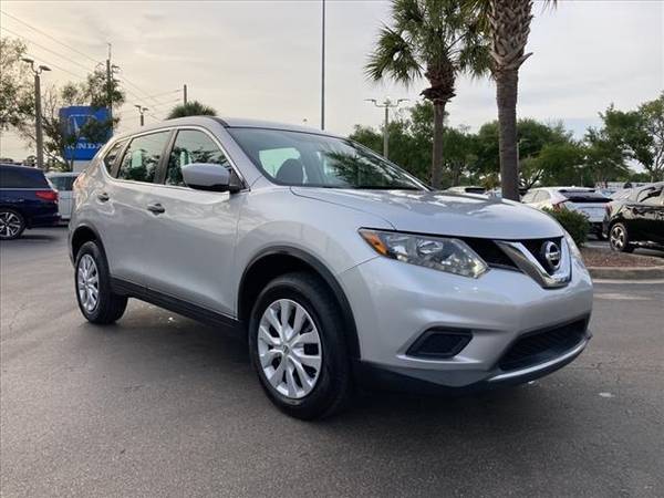 2016 Nissan Rogue SV suv Silver - - by dealer for sale in Jacksonville, FL – photo 3